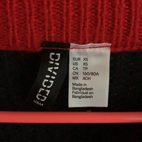 Blue red and white oversized‎ sweater - Picture 2 of 3